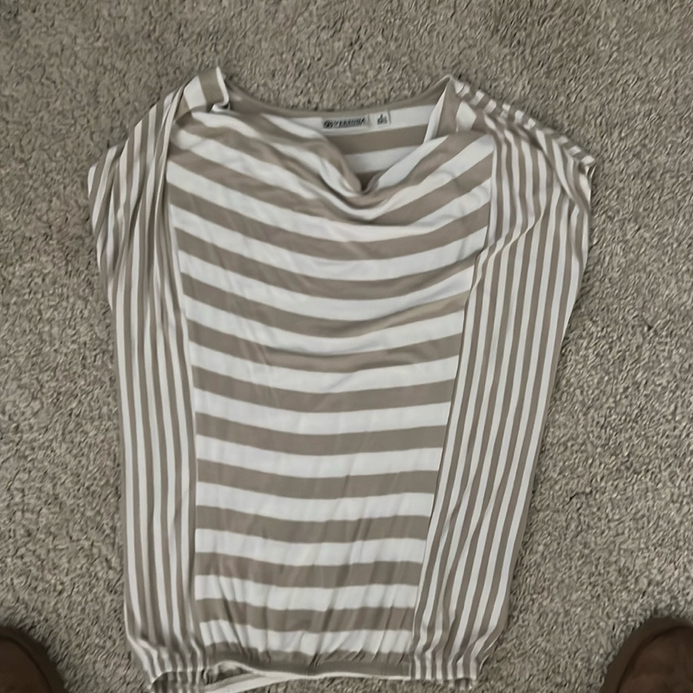 Cowl neck / Cap sleeved top with elastic at waist